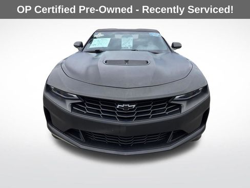 Used 2022 Chevrolet Camaro LT w/ Technology Package image 2