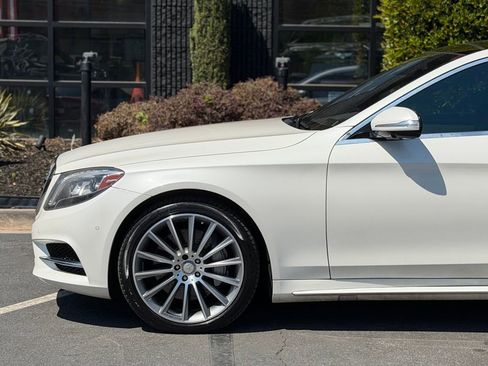 Used 2016 Mercedes-Benz S 550 Sedan image 10