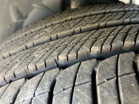 Used 2025 Mercedes-Benz GLE 350 4MATIC image 17