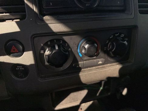 Used 2011 Nissan Frontier S w/ S Preferred Pkg image 41