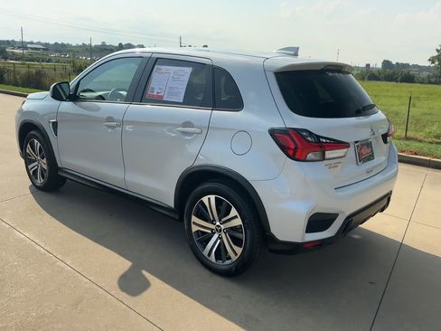 Used 2024 Mitsubishi Outlander Sport SE image 7