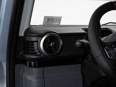 Used 2025 INEOS Grenadier AWD/4WD image 23