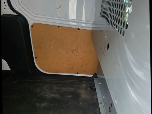 Used 2018 Ford Transit Connect XL FWD image 13