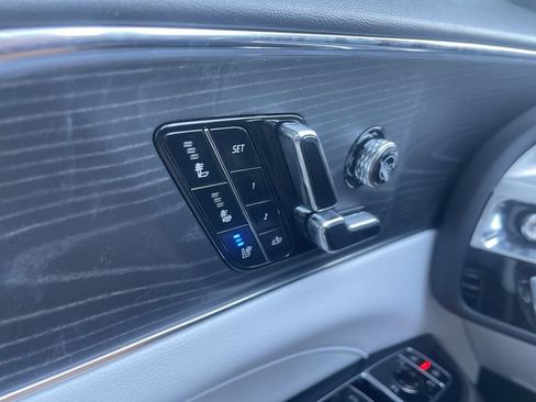 Certified 2024 Cadillac Lyriq Sport AWD/4WD image 30