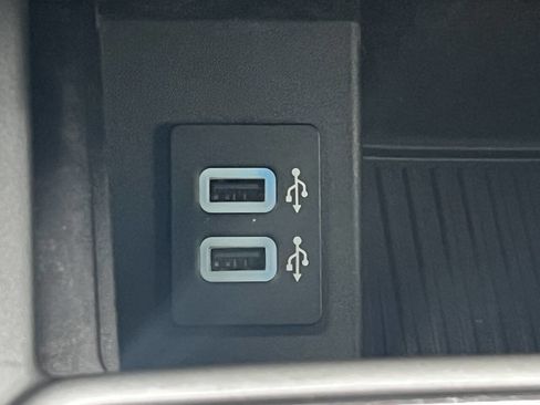 Used 2017 Ford F350 XLT w/ XLT Value Package AWD/4WD image 32