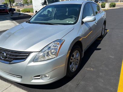 Used 2010 Nissan Altima 2.5 S w/ Convenience Pkg