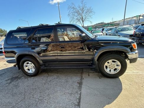 Used 1997 Toyota 4Runner Limited image 4