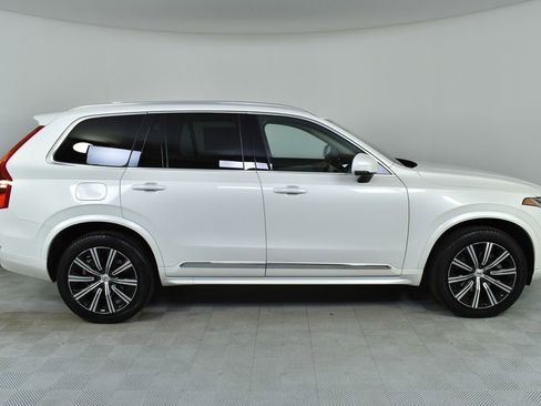Certified 2024 Volvo XC90 B5 Core w/ Climate Package image 28
