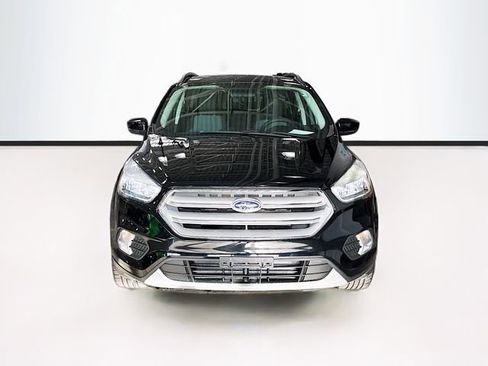 Used 2018 Ford Escape SE image 4