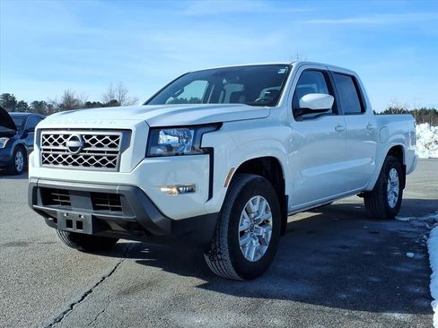 Used 2022 Nissan Frontier SV image 28