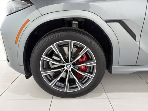 Used 2024 BMW X6 xDrive40i w/ Premium Package image 46