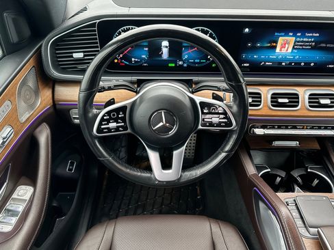 Used 2022 Mercedes-Benz GLS 450 4MATIC w/ AMG Line Exterior image 14