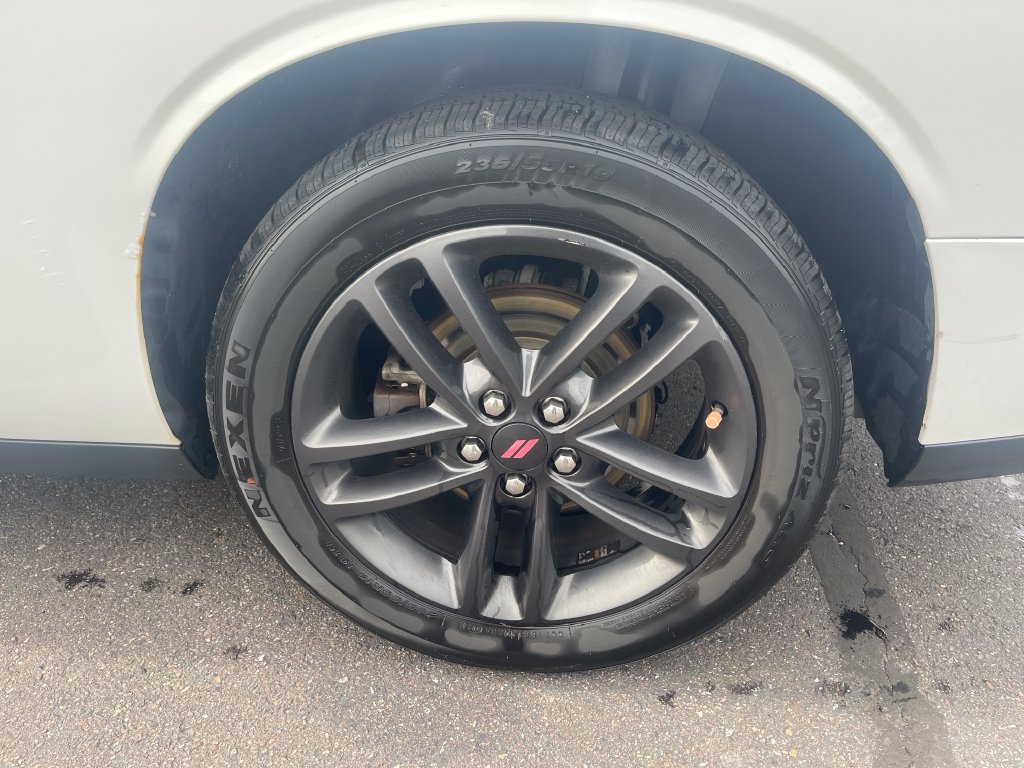 Used 2019 Dodge Challenger GT w/ Blacktop Package AWD/4WD image 9