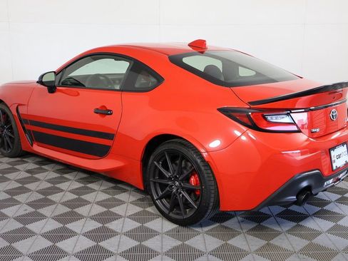 Used 2024 Toyota GR86 TRUENO Edition image 5