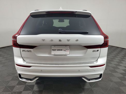 Used 2026 Volvo XC60 B5 Plus AWD/4WD image 5