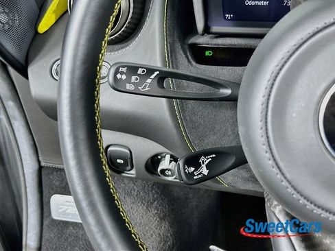 Used 2022 McLaren 720S Spider RWD image 22