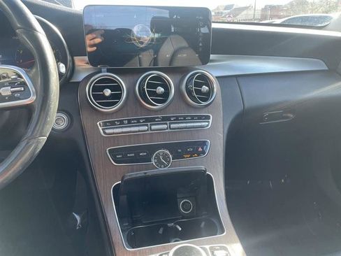 Used 2019 Mercedes-Benz C 300 4MATIC Sedan image 18