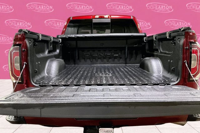 Used 2017 GMC Sierra 1500 Denali w/ Denali Ultimate Package AWD/4WD image 11
