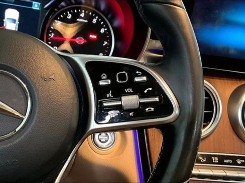 Certified 2021 Mercedes-Benz GLC 300 4MATIC image 25