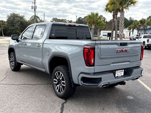 Used 2024 GMC Sierra 1500 AT4 w/ Technology Package image 33
