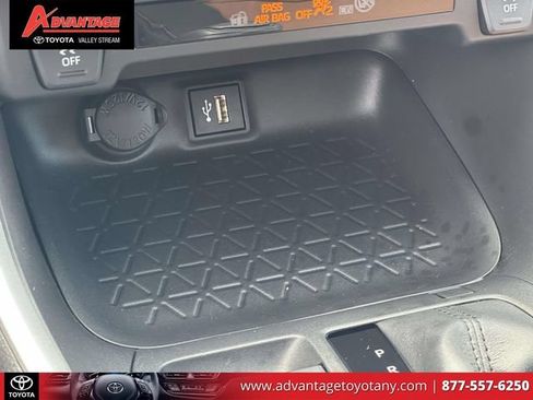 Used 2023 Toyota RAV4 XLE w/ Convenience Package AWD/4WD image 36