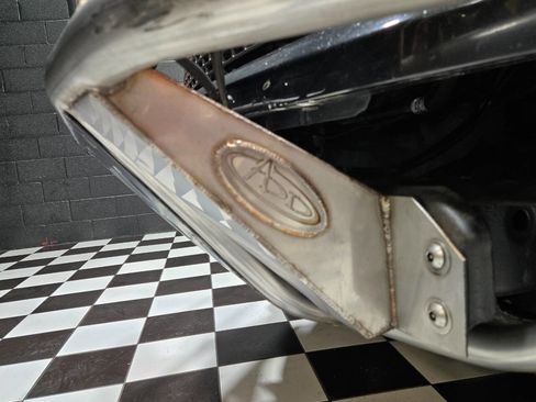 Used 2010 Ford F150 Raptor image 19