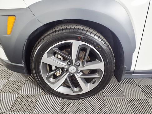 Used 2021 Hyundai Kona Limited w/ Cargo Package image 7