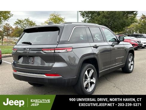 Used 2023 Jeep Grand Cherokee 4WD 4xe w/ Luxury Tech Group II image 2