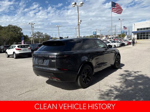 Used 2025 Land Rover Range Rover Velar Dynamic SE image 4