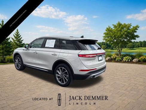 Used 2024 Lincoln Corsair AWD w/ Equipment Group 101A image 4