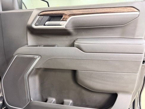 Used 2025 GMC Sierra 1500 Elevation w/ X31 Off-Road Package AWD/4WD image 31