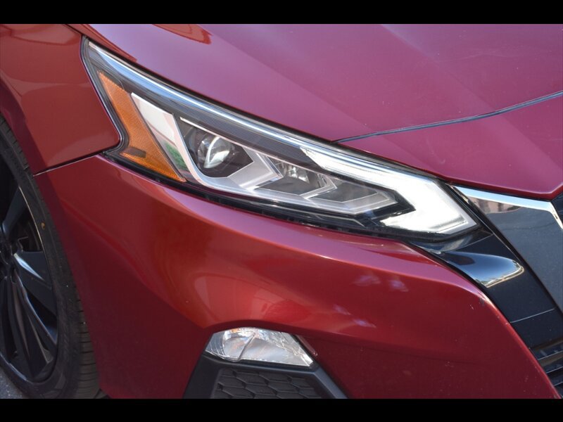 Used 2022 Nissan Altima 2.5 SR FWD image 43