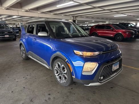 Used 2020 Kia Soul X-Line FWD image 3