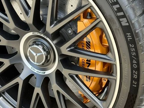 New 2025 Mercedes-Benz S 63 AMG S image 12