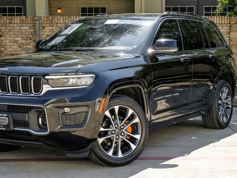 Used 2022 Jeep Grand Cherokee Overland image 14
