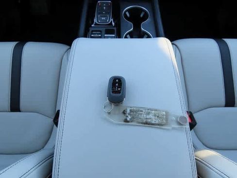 New 2026 Honda Pilot Touring image 30