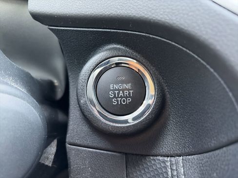 Used 2019 Subaru Forester Limited image 22