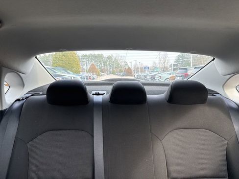 Used 2021 Kia Forte Sedan image 12