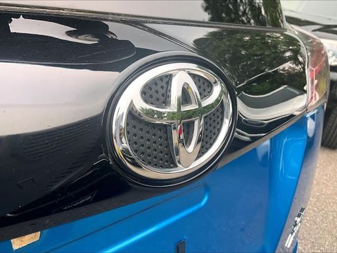 Certified 2018 Toyota RAV4 SE w/ Power Extra Value Package AWD/4WD image 30