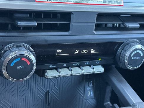 Used 2026 Toyota Tacoma SR5 AWD/4WD image 18