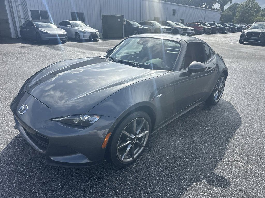 Used 2023 MAZDA MX-5 Miata Grand Touring RWD image 3