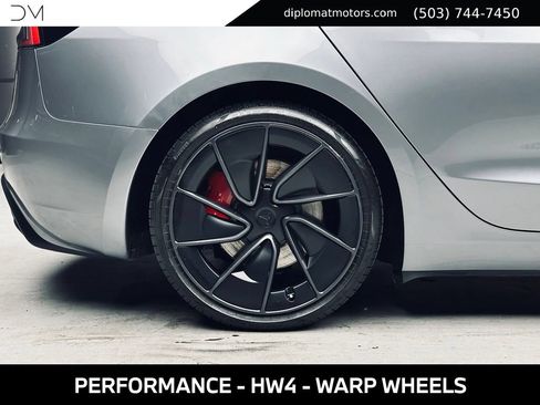 Used 2024 Tesla Model 3 Performance AWD/4WD image 37