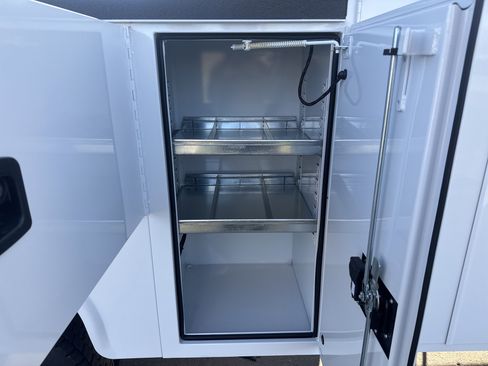 New 2026 Ford F550 4x4 Supercab Super Duty image 11