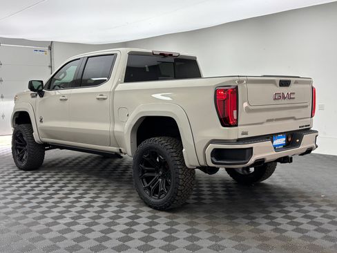 New 2026 GMC Sierra 1500 AT4 w/ AT4 Premium Package AWD/4WD image 13