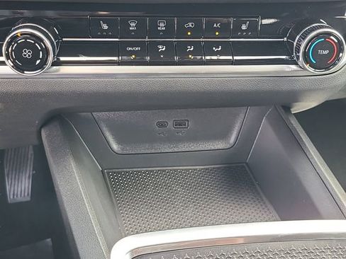 New 2026 Chevrolet Equinox LT image 25