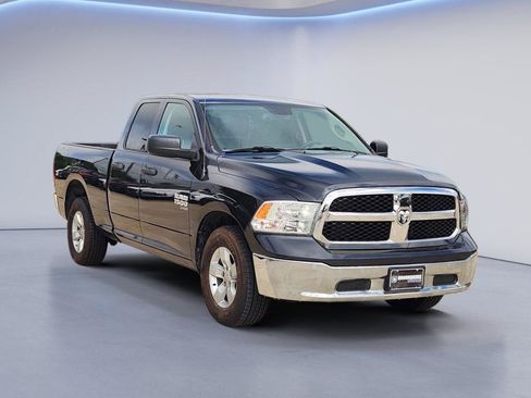 Used 2019 RAM 1500 Tradesman w/ Chrome Plus Package RWD image 3