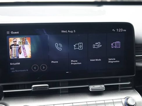 Certified 2025 Hyundai Kona SEL FWD image 13