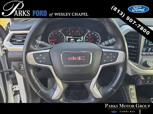 Used 2018 GMC Acadia SLT image 30