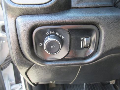 Used 2022 RAM 3500 Tradesman w/ Chrome Appearance Group image 19