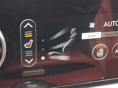 Used 2023 Genesis GV70 2.5T w/ Sport Prestige Package image 25